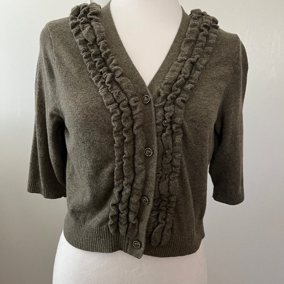 Moth By Anthropologie Crop Ruffle Cotton Blend Button Front Sweater Large - Picture 1 of 7